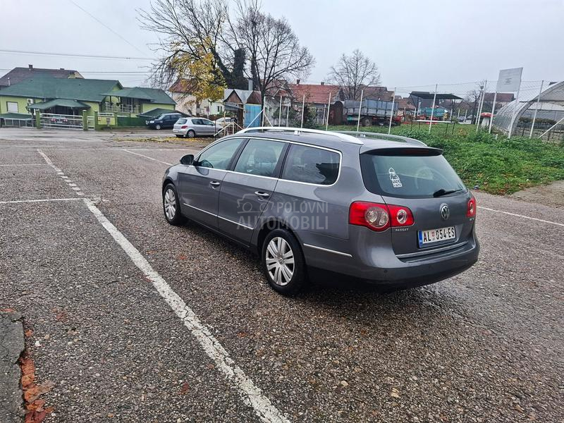Volkswagen Passat B6 COMFORTLINE 2.0 TDI