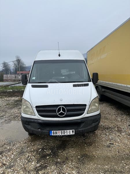 Mercedes Benz Sprinter 515