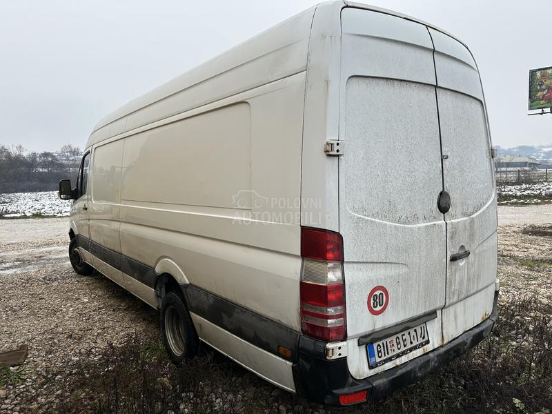 Mercedes Benz Sprinter 515