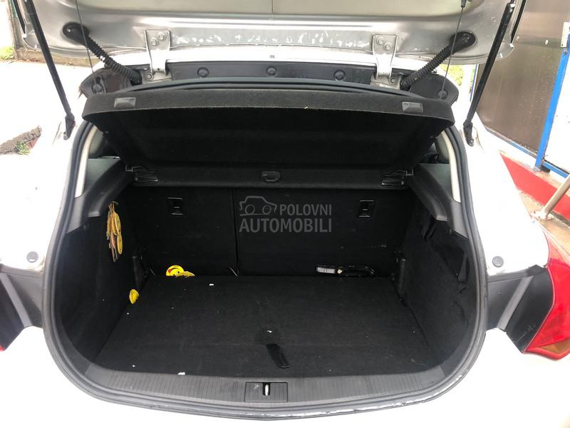 Opel Astra J 1.7cdti