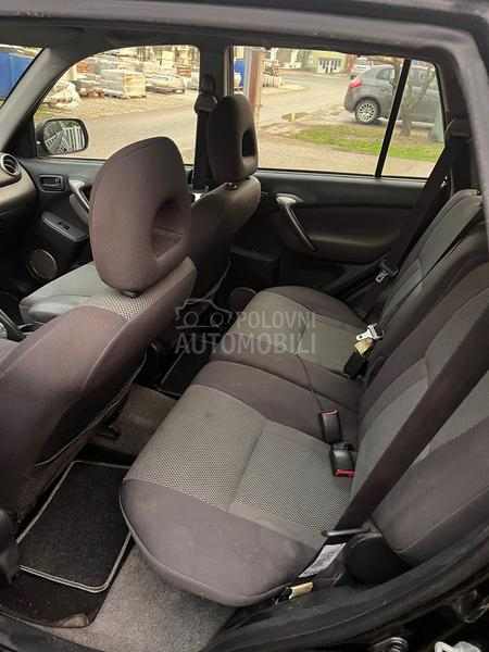 Toyota RAV 4 2.0 d4d