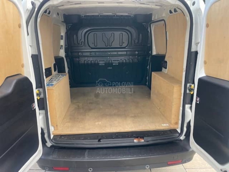 Fiat Doblo 1,3 D Navig.acija