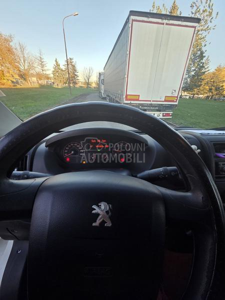 Peugeot Boxer 2.2