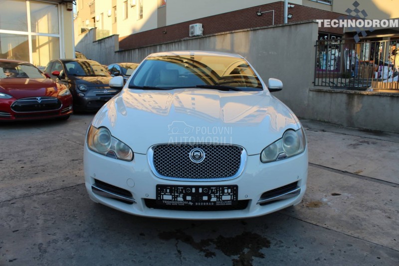 Jaguar XF D S 3.0 V6 275ps