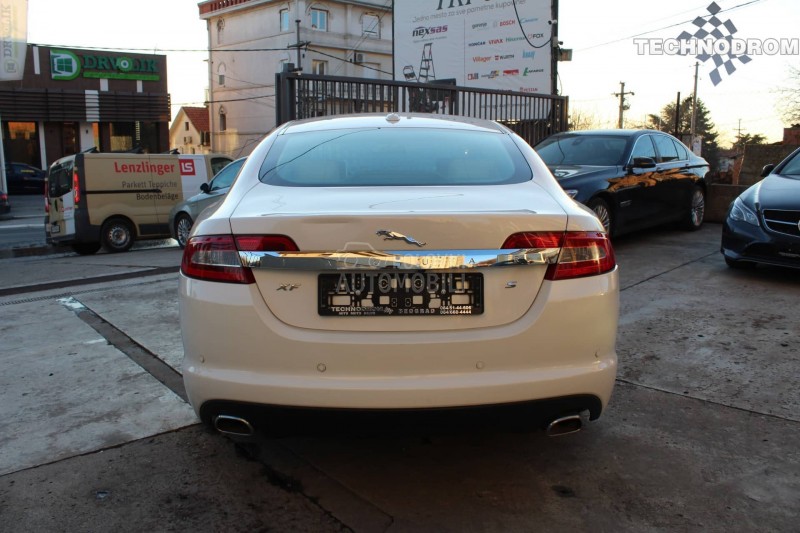 Jaguar XF D S 3.0 V6 275ps