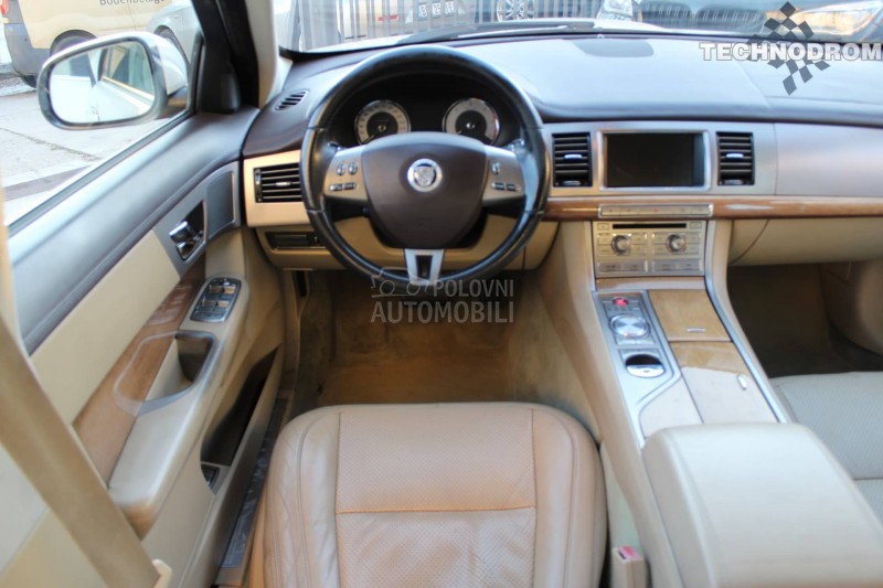 Jaguar XF D S 3.0 V6 275ps