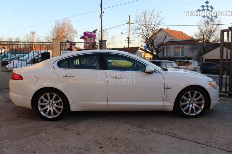 Jaguar XF D S 3.0 V6 275ps