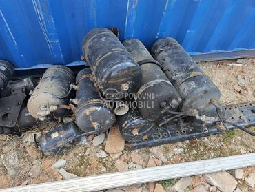 Man Le boce za vazduh