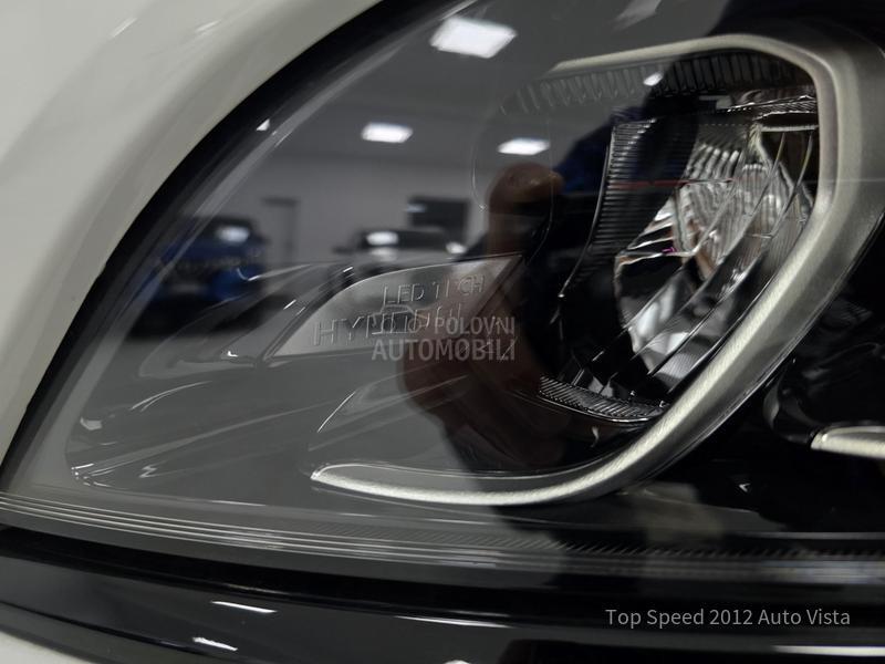 Hyundai Kona 64 Electric