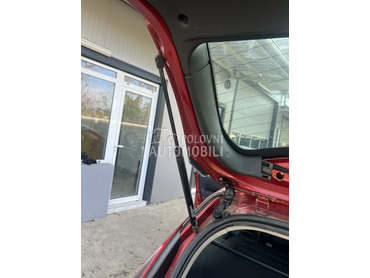 Amortizeri gepeka karavan za Renault Megane od 2002. do 2009. god.