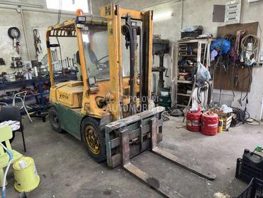 Hyster H50 2.5t bocni pomak