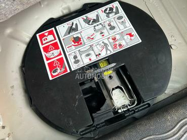 Set (dizalica, ključ i kuka) za Renault Modus