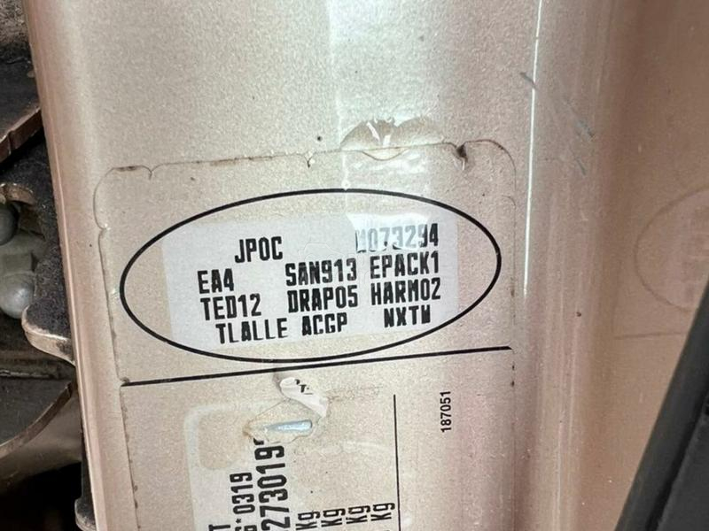 Branik prednji šampanj TED12