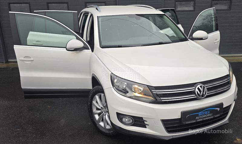 Volkswagen Tiguan 2.0TDI SPORTLINE