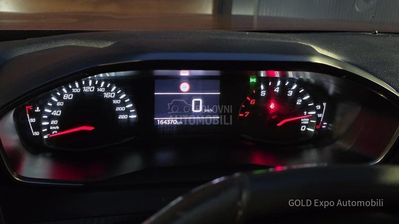 Peugeot 2008 1.5 HDi GT ORANGE