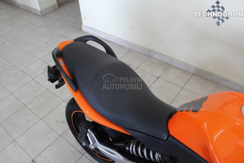 Kawasaki ER 6N ER6 ER6N