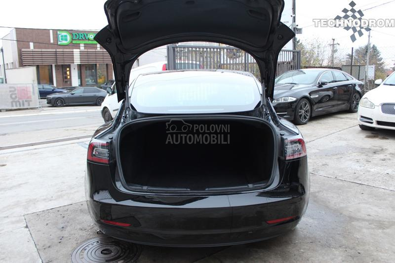Tesla Model 3 DualMotorPerformance
