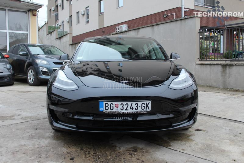 Tesla Model 3 DualMotorPerformance