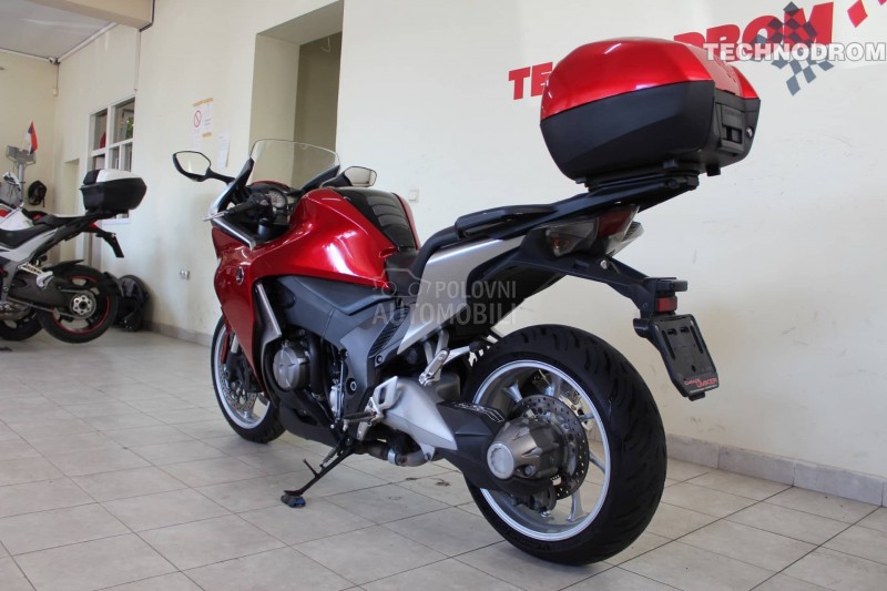 Honda VFR 1200 VFR1200 VFR1200F