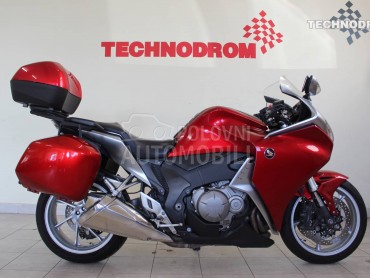 Honda VFR 1200 VFR1200 VFR1200F