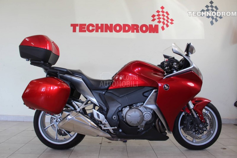 Honda VFR 1200 VFR1200 VFR1200F