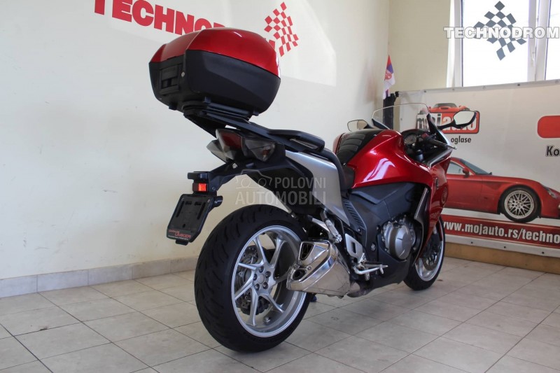 Honda VFR 1200 VFR1200 VFR1200F