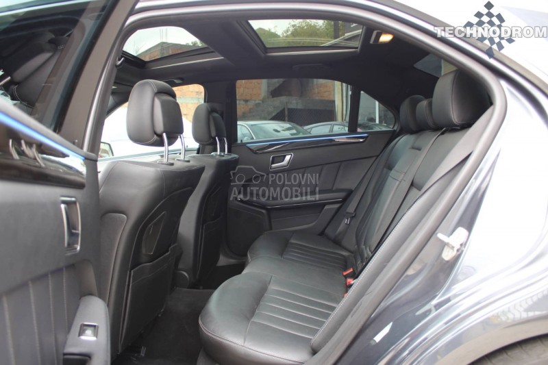 Mercedes Benz E 250 oprema