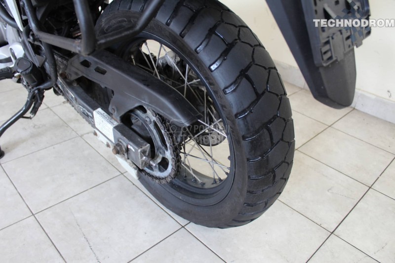 Honda Transalp 700 XL700