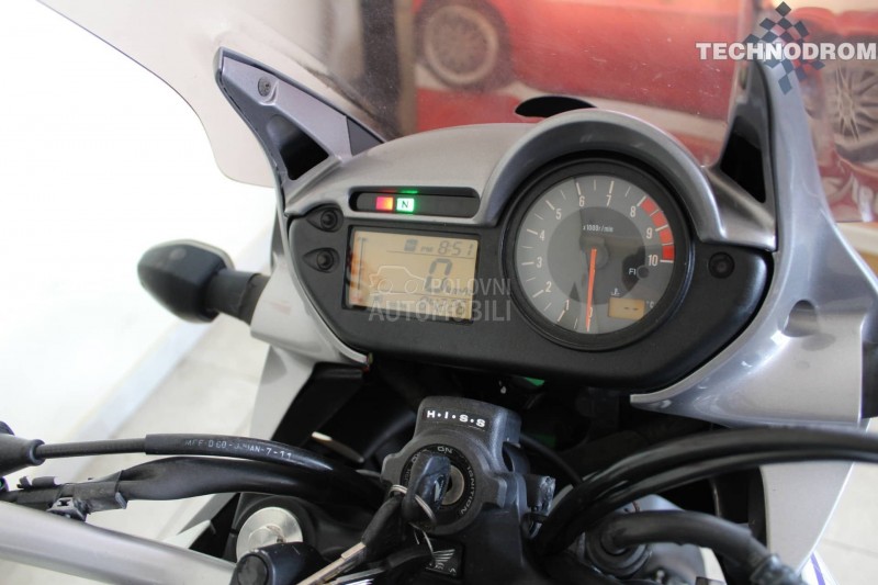 Honda Transalp 700 XL700