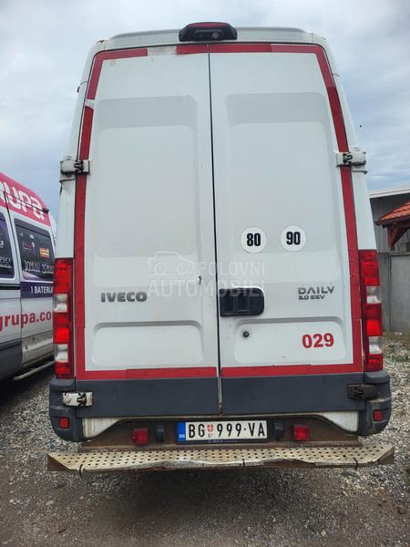 Iveco Daily 70C 17