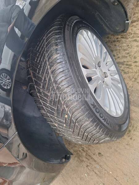 Ford Focus 1.8b Atmosferac