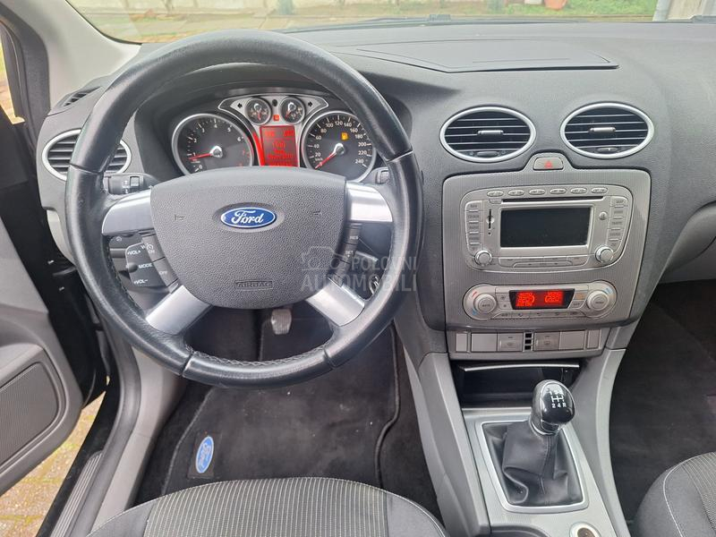 Ford Focus 1.8b Atmosferac