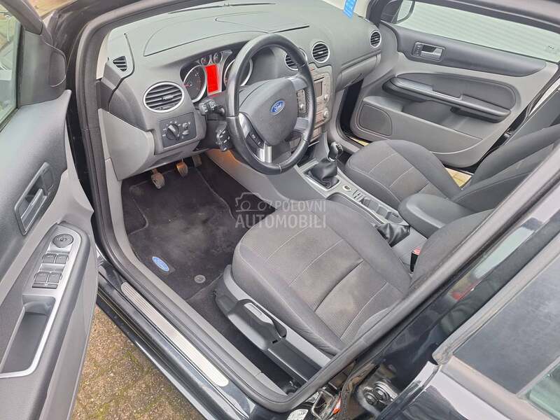 Ford Focus 1.8b Atmosferac