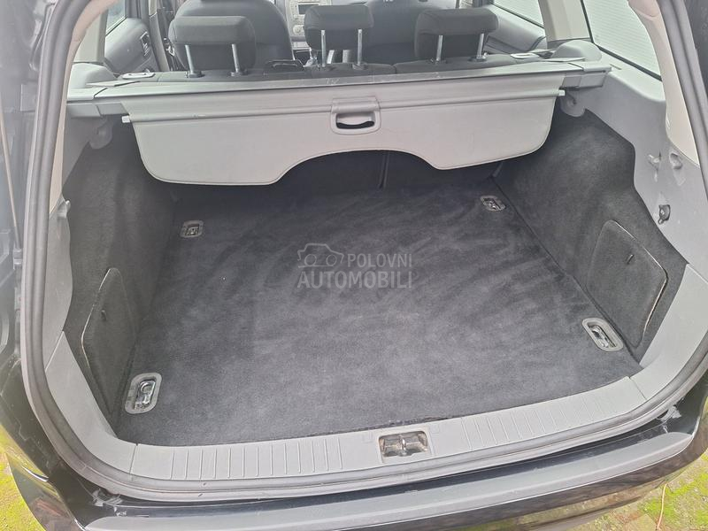 Ford Focus 1.8b Atmosferac