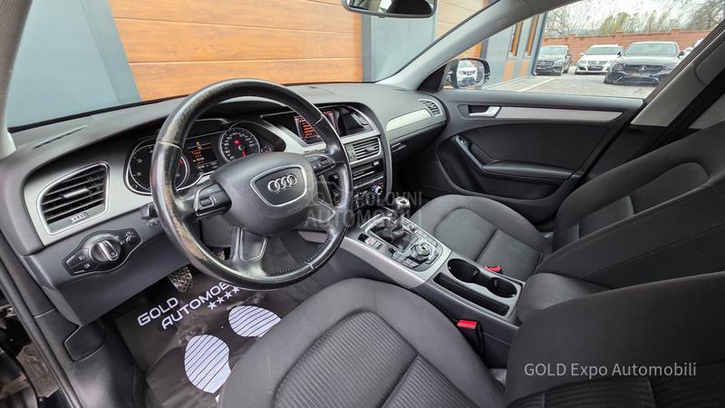 Audi A4 2.0TDi RESTY S-Line