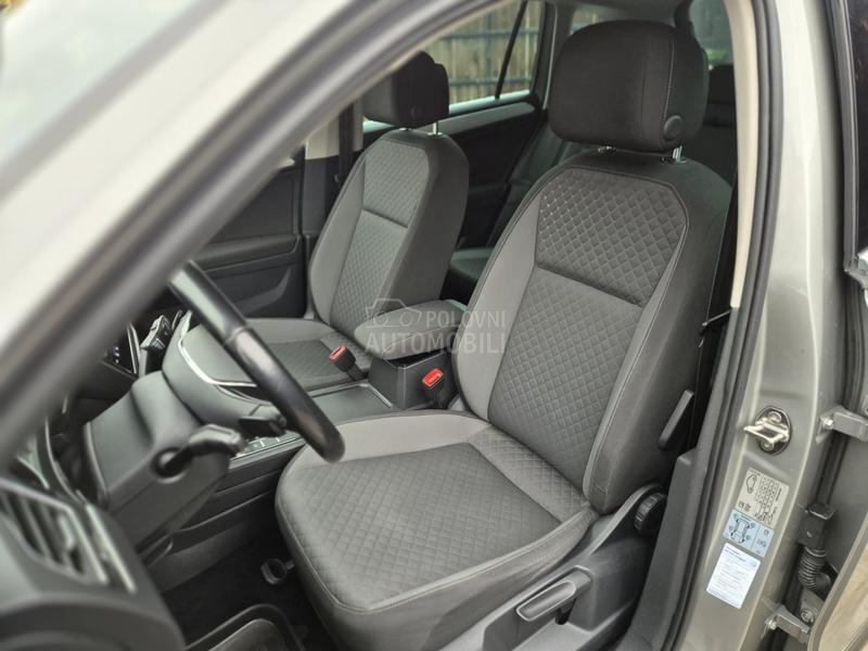 Volkswagen Tiguan 2.0 tdi dsg