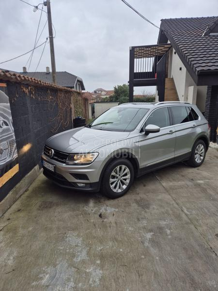 Volkswagen Tiguan 2.0 tdi dsg