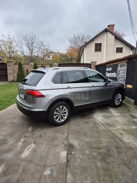 Volkswagen Tiguan 2.0 tdi dsg
