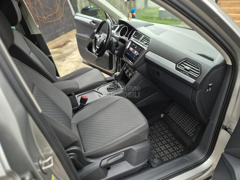 Volkswagen Tiguan 2.0 tdi dsg
