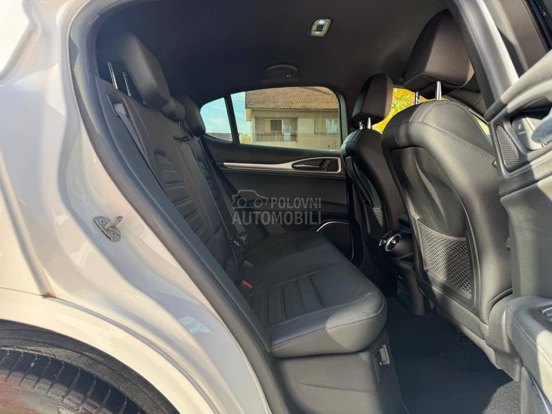Alfa Romeo Stelvio 2.2d VELOCE Q4