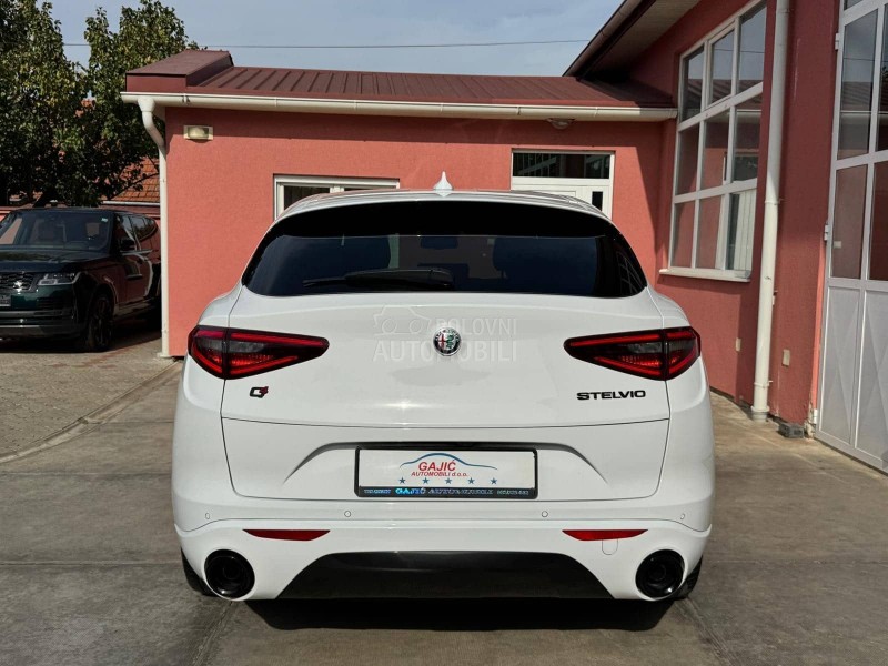 Alfa Romeo Stelvio 2.2d VELOCE Q4