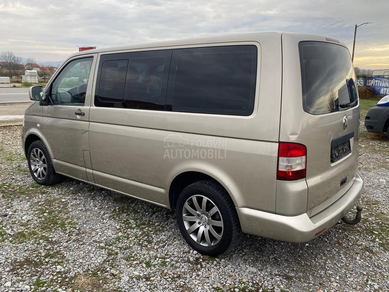 Volkswagen Transporter T5 caravela 2.5tdi