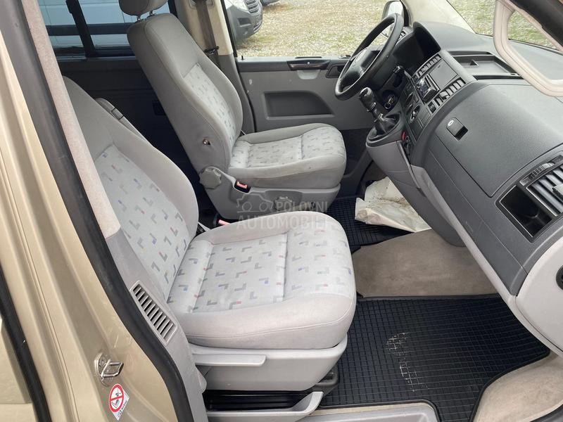 Volkswagen Transporter T5 caravela 2.5tdi