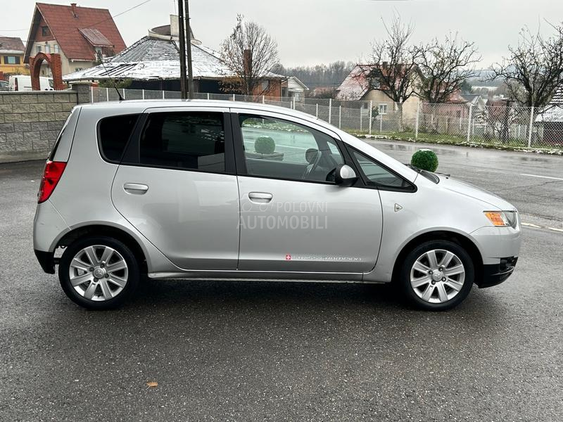 Mitsubishi Colt 