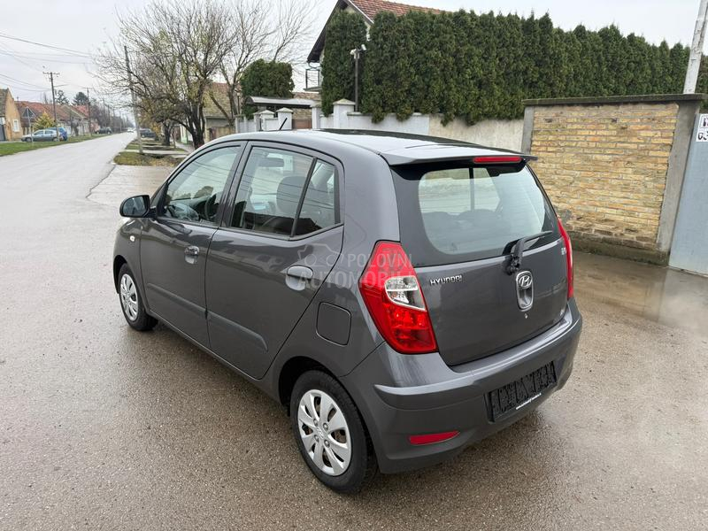 Hyundai i10 