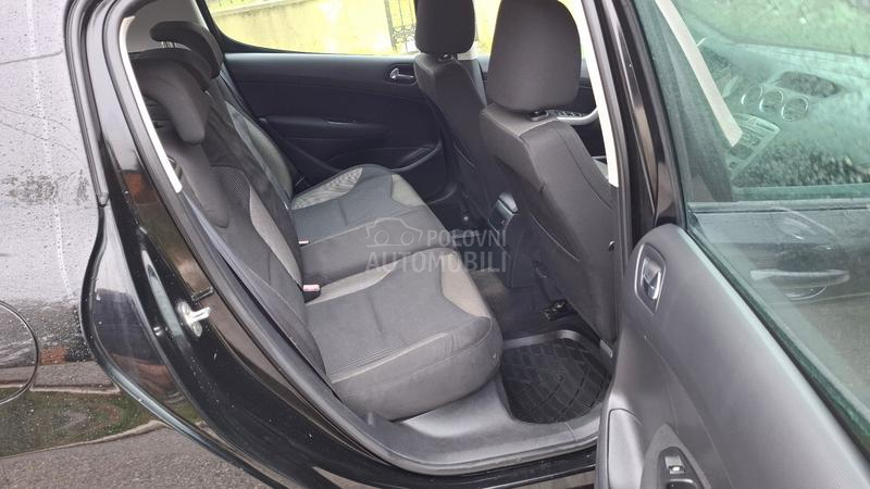 Peugeot 308 1.6 e HDI, NOV