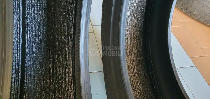 Continental 215/65 R17 Zimska