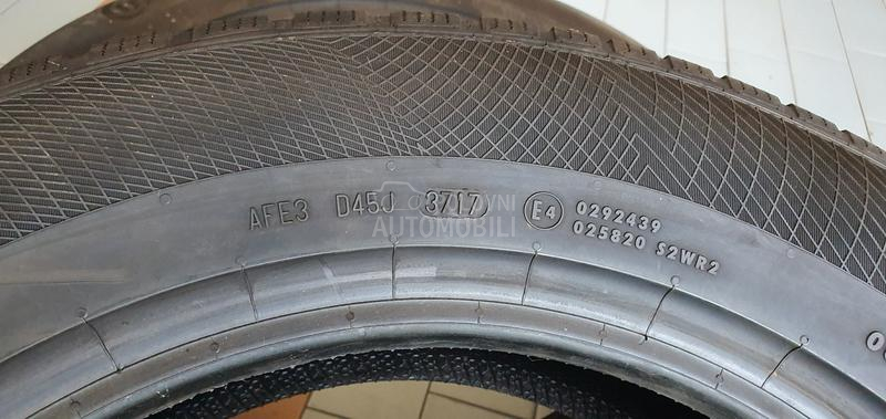 Continental 215/65 R17 Zimska