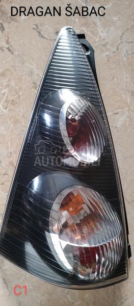 Stop svetla i stop lampe