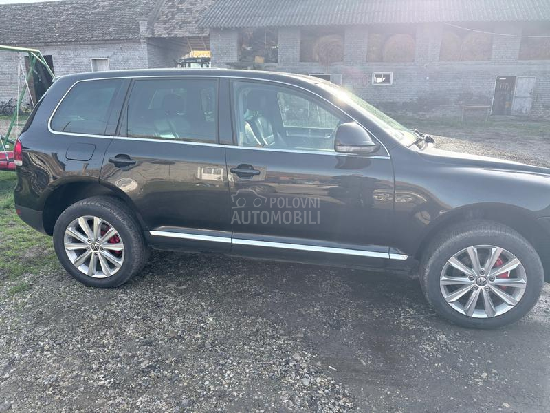 Volkswagen Touareg r line